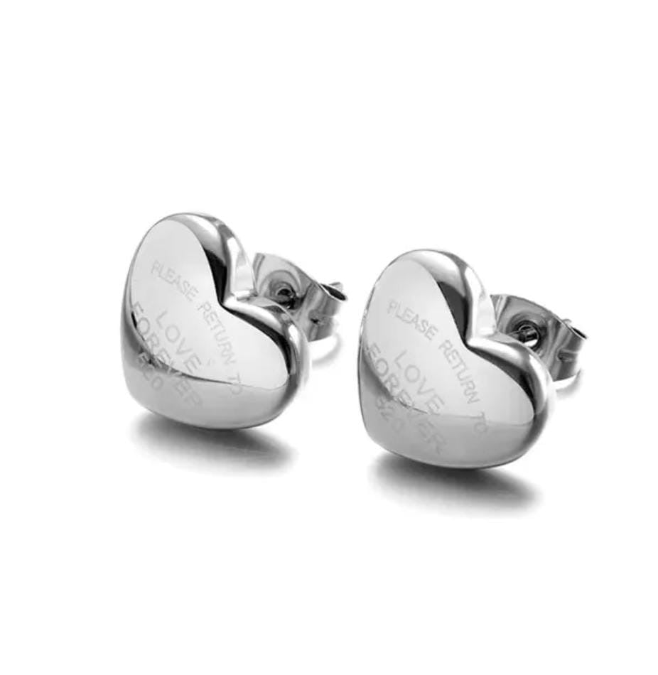 Chunky heart earring